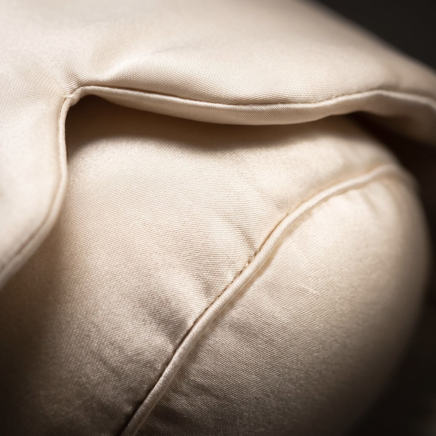 Masque de nuit en soie de mûrier